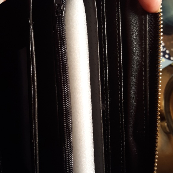 Wristlet wallet - Picture 3 of 3